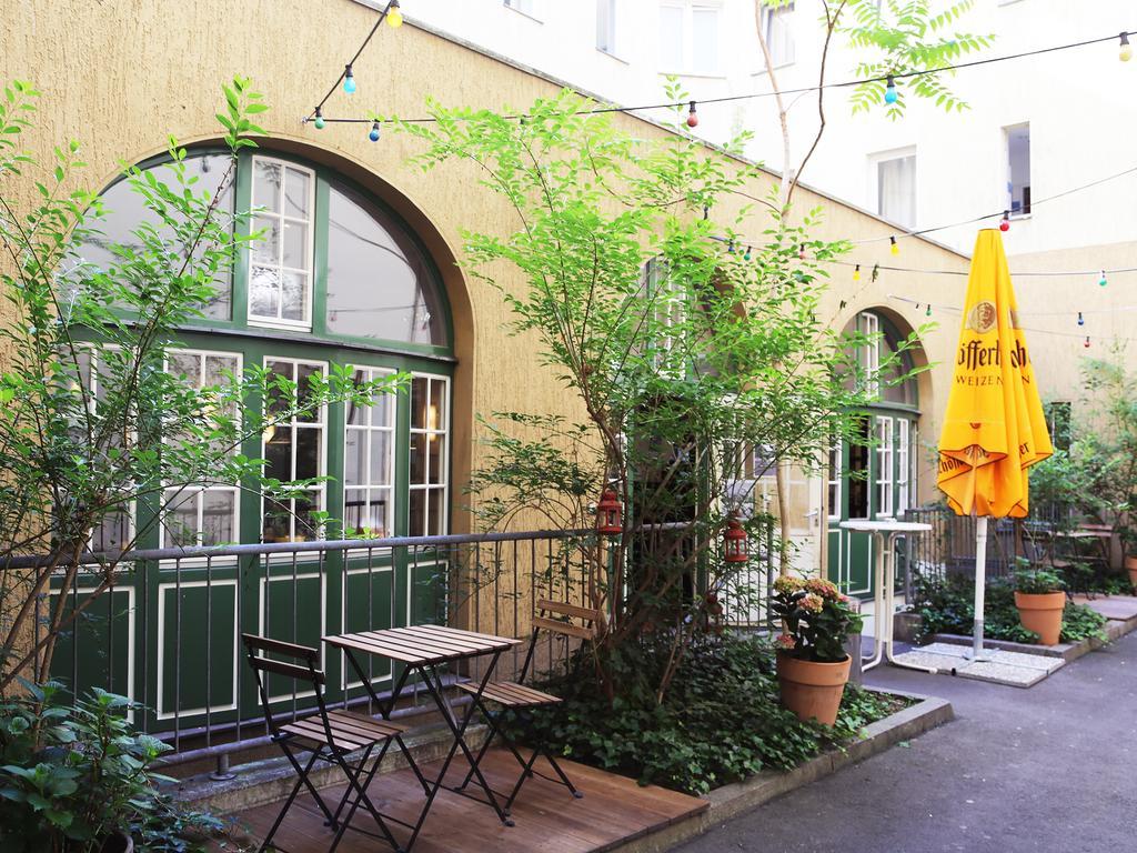 Amstel House Hostel Berlin Exterior photo