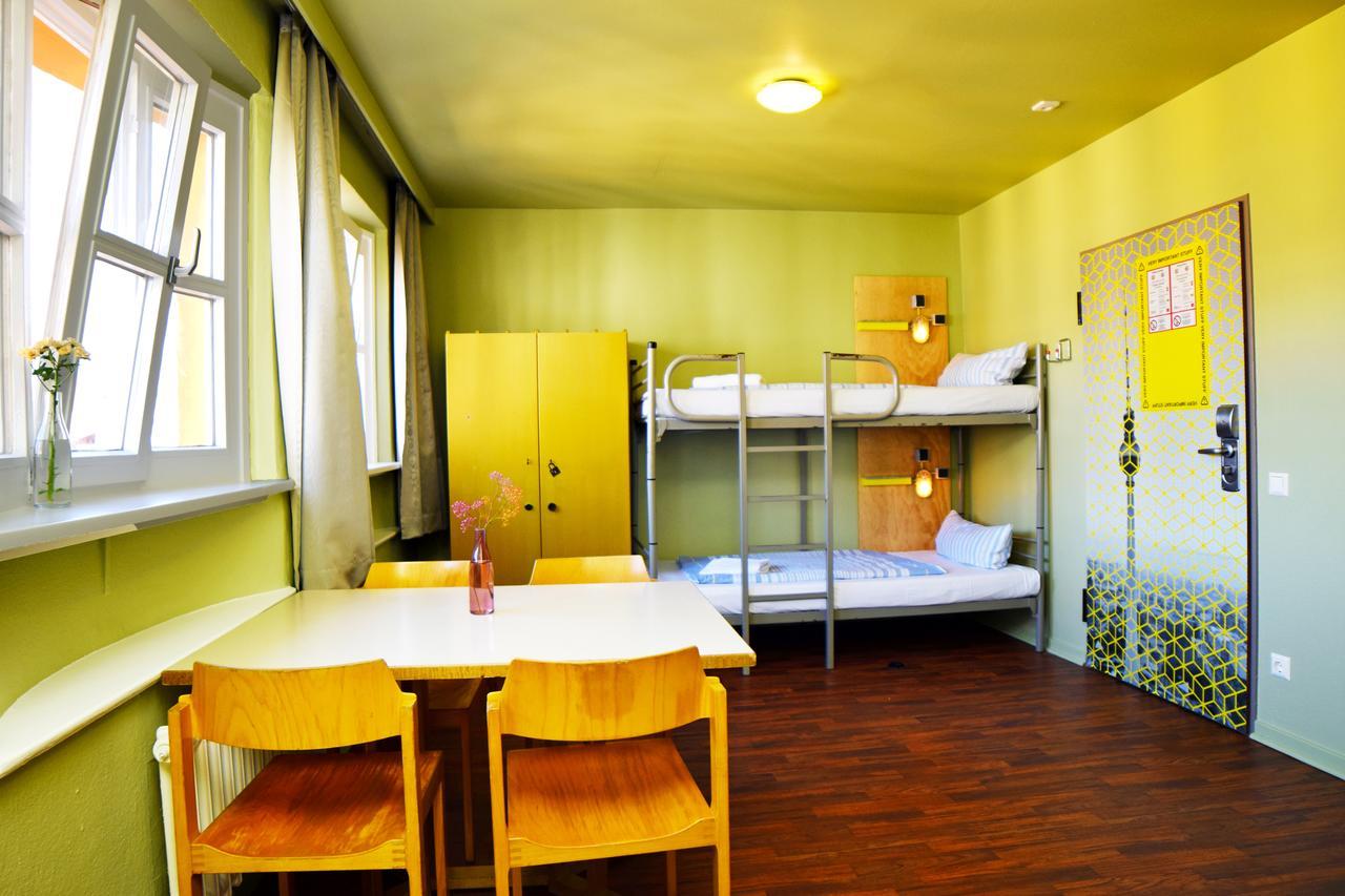 Amstel House Hostel Berlin Exterior photo