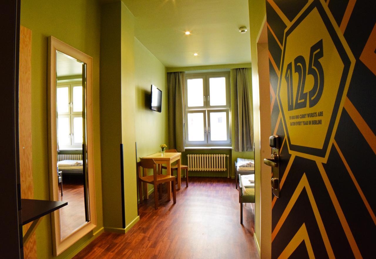 Amstel House Hostel Berlin Exterior photo