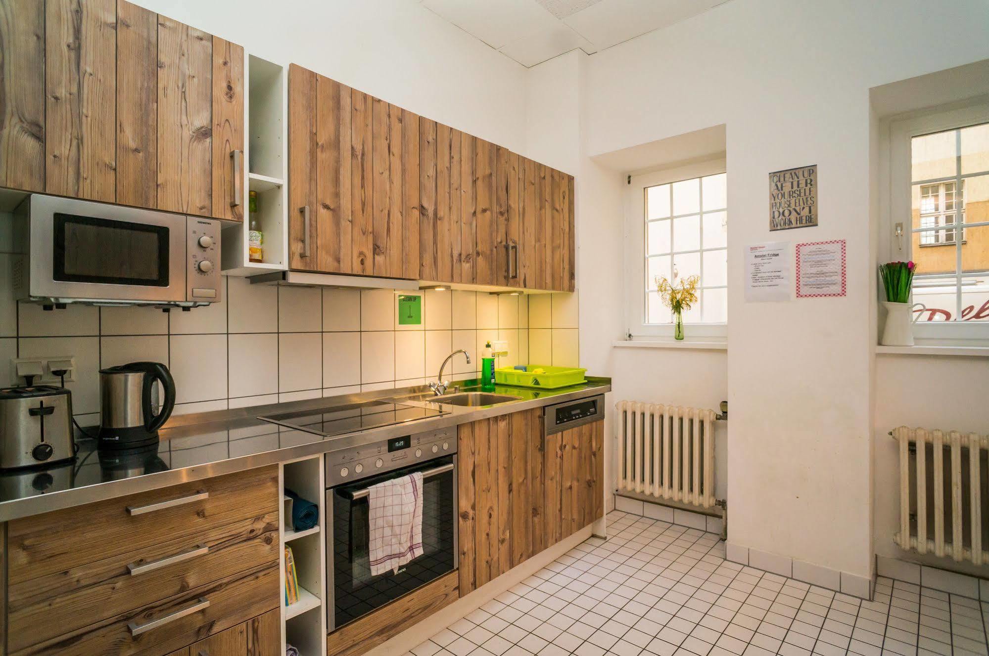 Amstel House Hostel Berlin Exterior photo